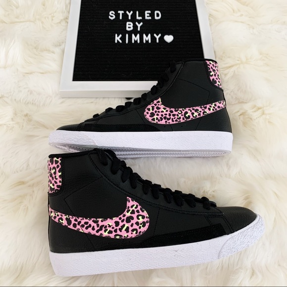 NIKE Blazer Mid Shoes Sneakers Black Pink New - Picture 4 of 8